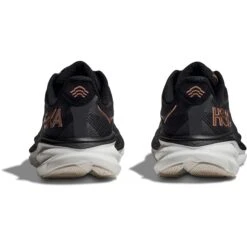Hoka Chaussures Running Femme - Clifton 9 - Noir / Rose Gold 17 Hoka Chaussures Running Femme - Clifton 9 - Noir / Rose Gold -Hoka Boutique hoka clifton 9 womens running shoes black rose gold 7 1502401