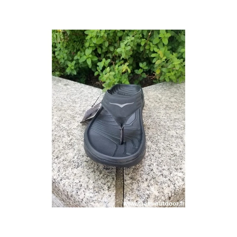 HOKA Ora Recovery Flip Homme Black / Dark Gull Gray 7 HOKA Ora Recovery Flip Homme Black / Dark Gull Gray – Image 5